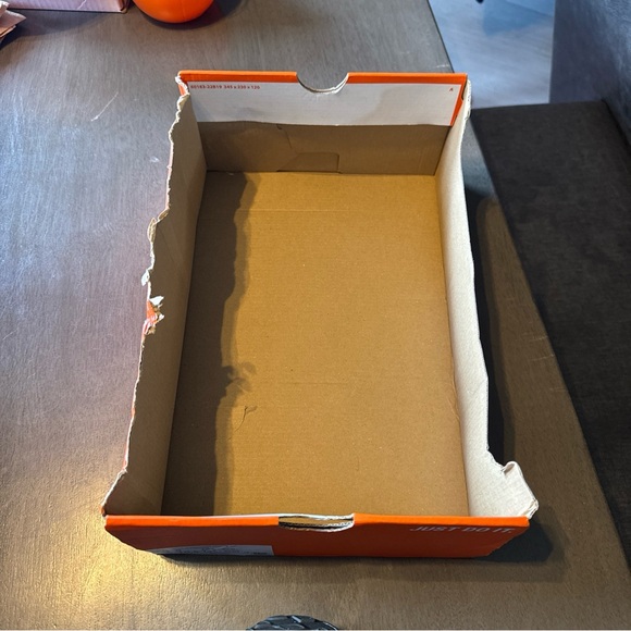 Nike Downshifter 12 4E Men’s 9 / Women’s 10.5 - Picture 10 of 10